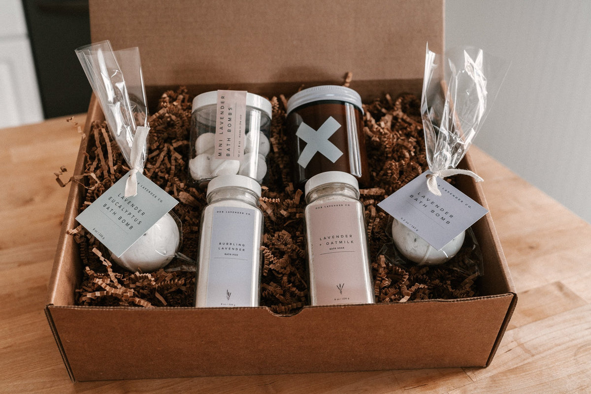 Bath Lovers Lavender Gift Bundle